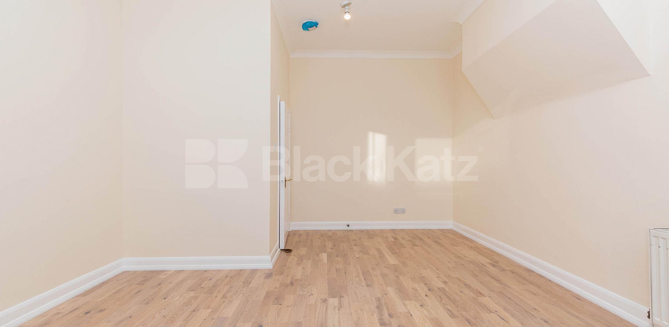			VIRTUAL TOUR AVAILABLE!, 1 Bedroom, 1 bath, 1 reception Flat			 Blackstock Road, FINSBURY PARK